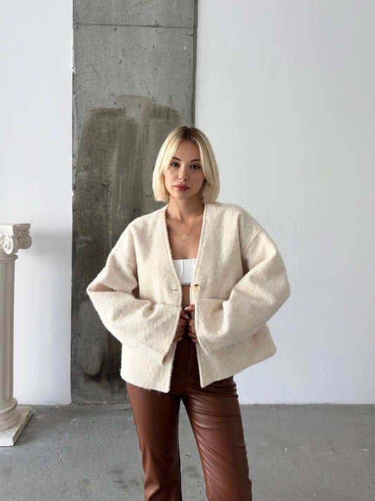 Oversized-Jacket in Weiss
